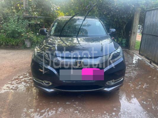 Honda Vezel 2014 - Reconditioned SUV sale in Sri Lanka - patpat.lk