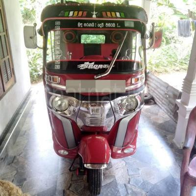 Bajaj 4 stroke 2015 - Used Three wheeler sale in Sri Lanka - patpat.lk