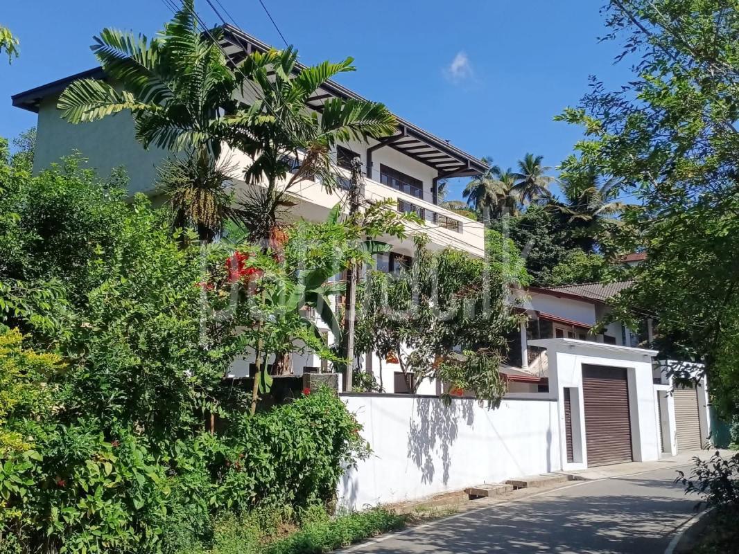 House for Sale in Katugastota