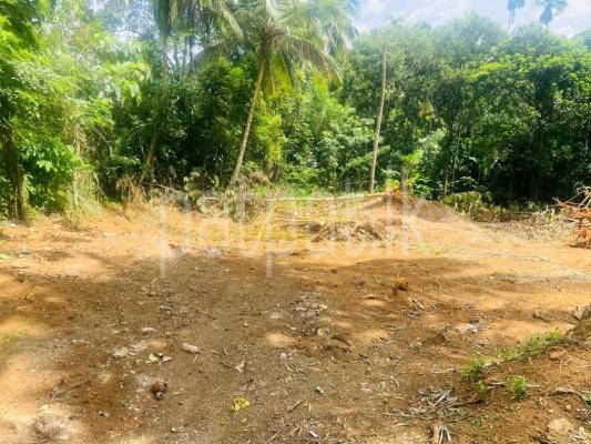 Residential Land for Sale in Gampola