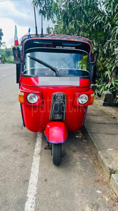 Bajaj 4 stroke 2018 - பயன்படுத்தப்பட்டது முச்சக்கர வண்டி sale in Sri Lanka - patpat.lk