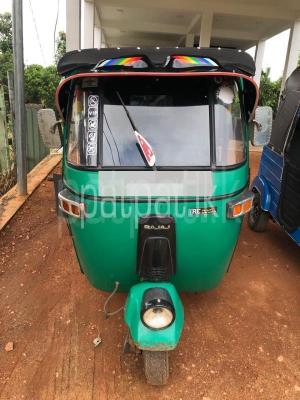 Bajaj Three Wheel 2009
