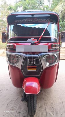 Bajaj 4 stroke 2019 - Used Three wheeler sale in Sri Lanka - patpat.lk