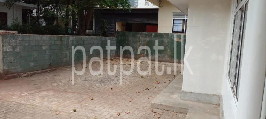 Building for Sale in Pepiliyana