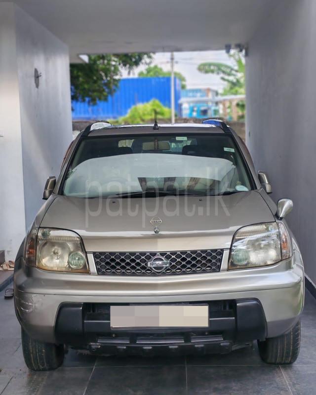 Nissan X Trail 2000 -  SUV රථය sale in Sri Lanka - patpat.lk