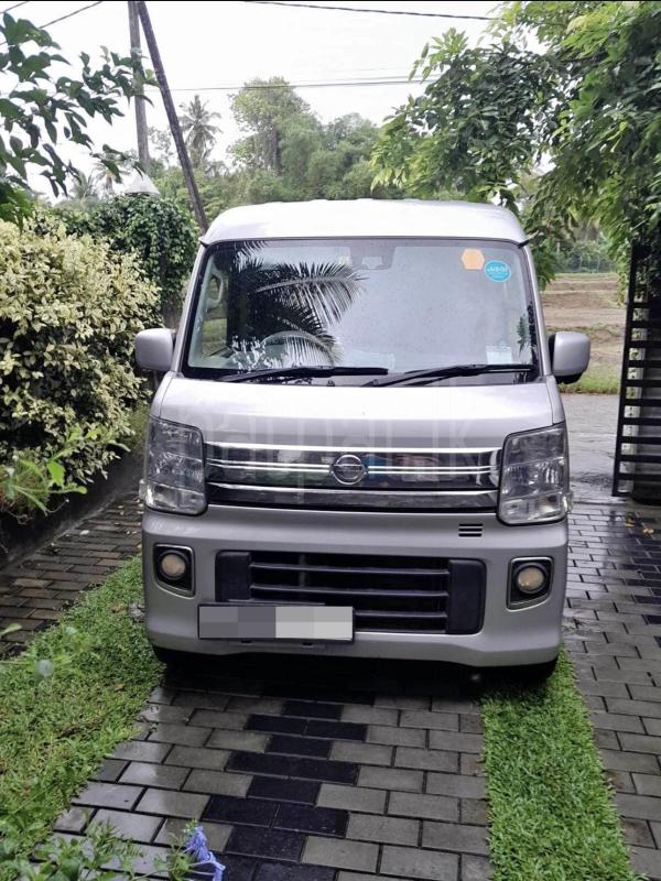 Nissan Clipper 2015 - Used Van sale in Sri Lanka - patpat.lk
