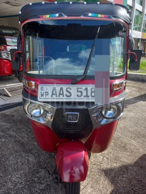 Bajaj Three Wheel 2014 - Used Three wheeler sale in Sri Lanka - patpat.lk