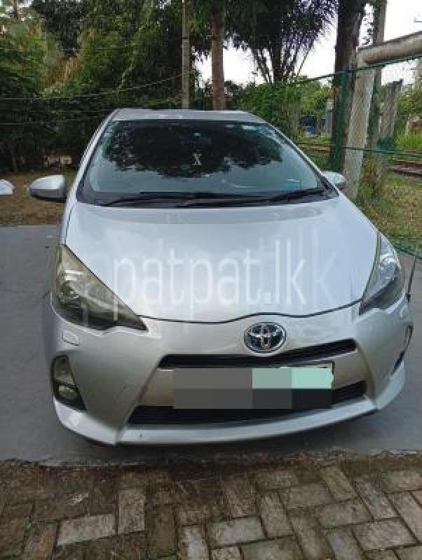 Toyota Aqua 2013 - Used Car sale in Sri Lanka - patpat.lk