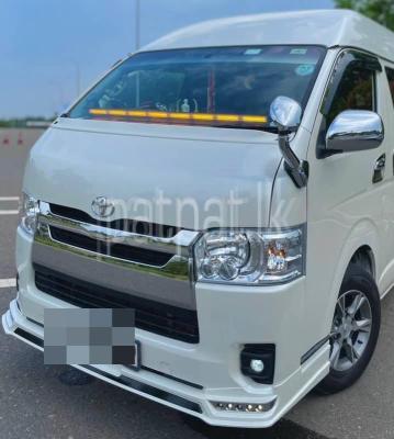 Toyota Hiace 2012