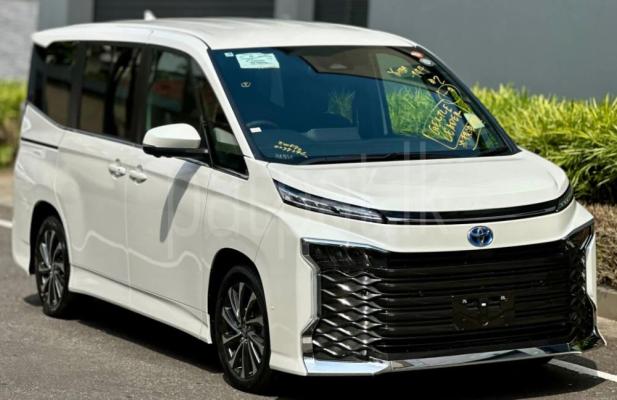 Toyota Voxy 2025 - Brand New Van sale in Sri Lanka - patpat.lk