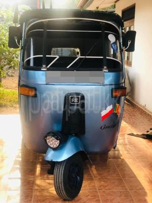Bajaj Three Wheel 2003