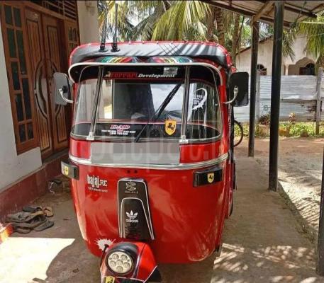 Bajaj Three Wheel 2005