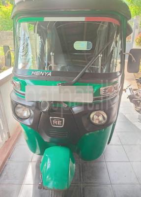 Bajaj 4 stroke 2015 - Used Three wheeler sale in Sri Lanka - patpat.lk
