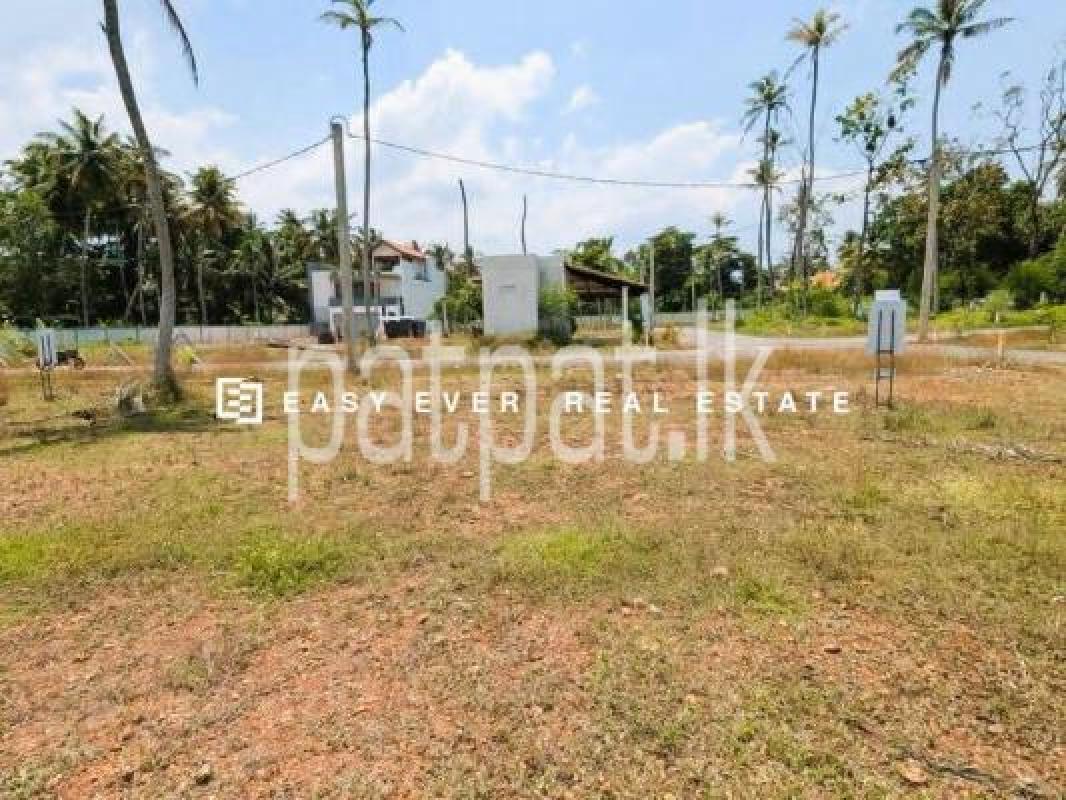 Residential Land for Sale in Katunayake