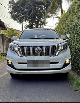 Toyota Land Cruiser Prado 2012 - Reconditioned SUV sale in Sri Lanka - patpat.lk