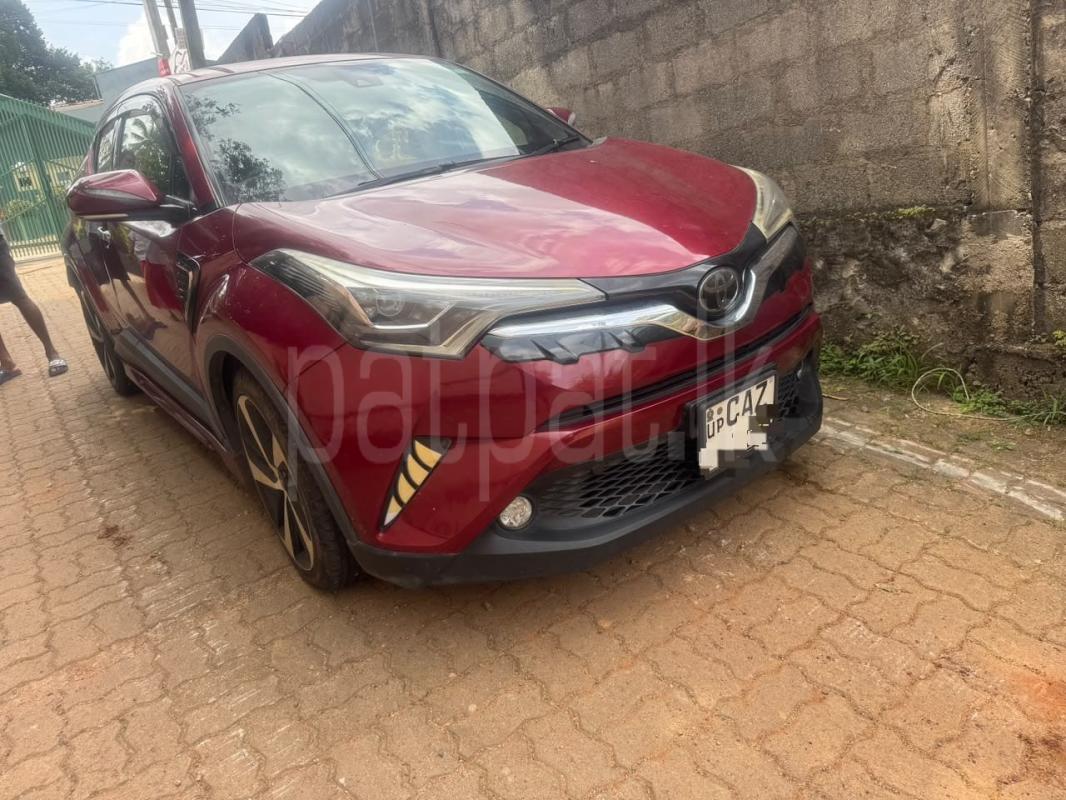 Toyota CHR 2018 -  SUV sale in Sri Lanka - patpat.lk
