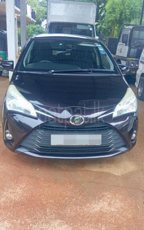 Toyota Vitz 2019 -  Car sale in Sri Lanka - patpat.lk