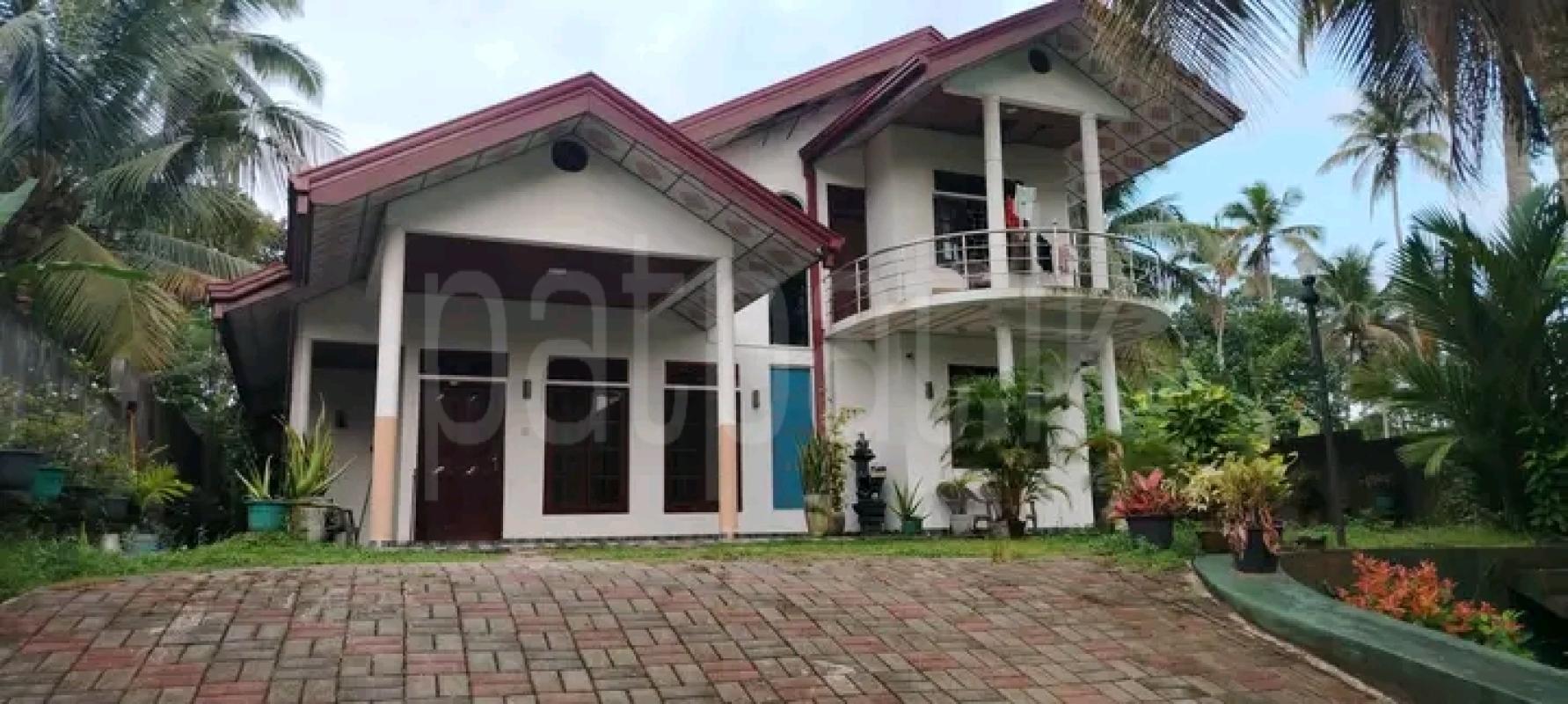 House for Sale in Mirigama