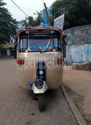 Bajaj Three Wheel 2003