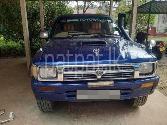 Toyota Hilux 1995 -  சரக்கு போக்குவரத்து sale in Sri Lanka - patpat.lk
