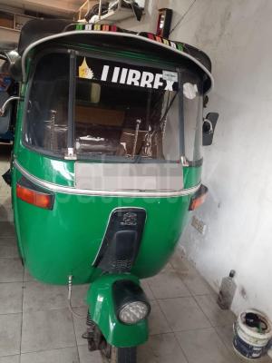 Bajaj 4 stroke 2007 -  Three wheeler sale in Sri Lanka - patpat.lk