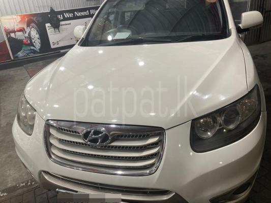 Hyundai Santa Fe 2010 -  SUV sale in Sri Lanka - patpat.lk