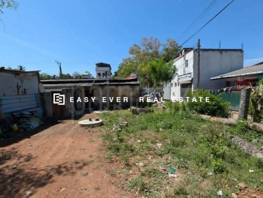 Commercial Land for Sale in Kadawatha