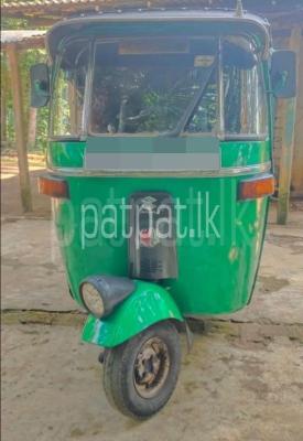 Bajaj Three Wheel 2010