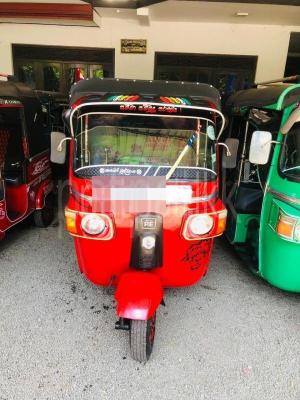 Bajaj Three Wheel 2011