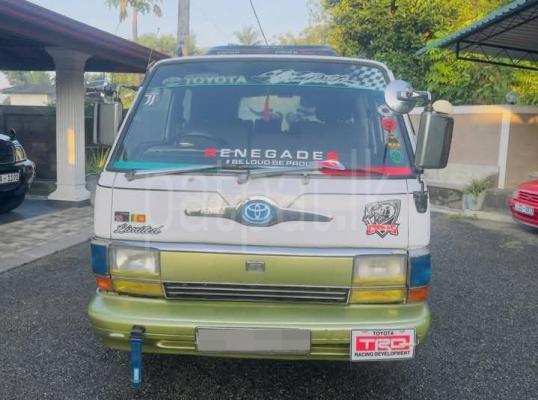 Toyota Hiace 1990