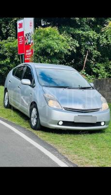 Toyota Prius 2010 - Used Car sale in Sri Lanka - patpat.lk