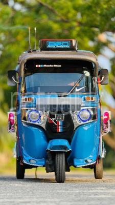 Bajaj Three Wheel 2020