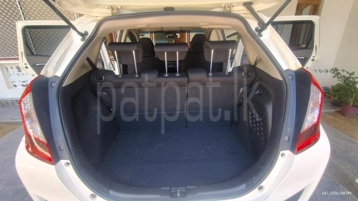 Honda FIT S HYBRID 2013 - Used Car sale in Sri Lanka - patpat.lk