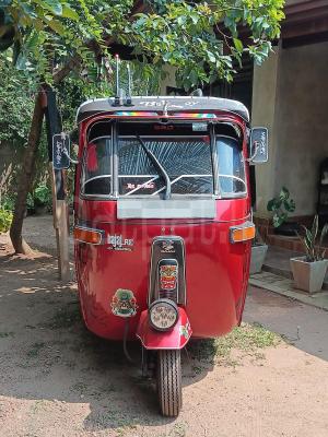 Bajaj Three Wheel 2006