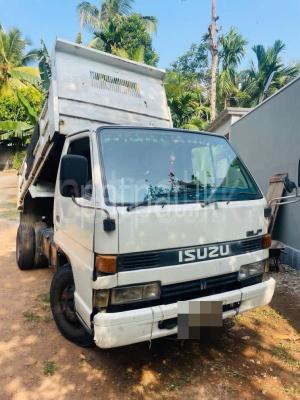 Isuzu Truck 1986