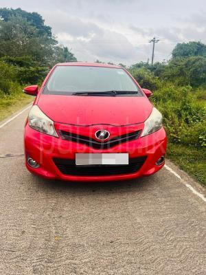 Toyota Vitz 2012 - භාවිතා කරන ලද කාර් sale in Sri Lanka - patpat.lk