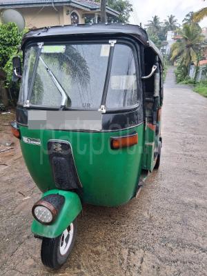 Bajaj Three Wheel 2005 - பயன்படுத்தப்பட்டது முச்சக்கர வண்டி sale in Sri Lanka - patpat.lk