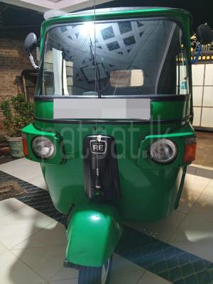 Bajaj Three Wheel 2013