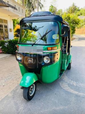 Bajaj Three Wheel 2018