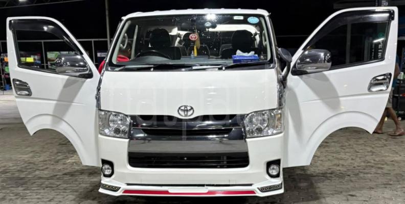 Toyota Hiace 2007 - Used Van sale in Sri Lanka - patpat.lk
