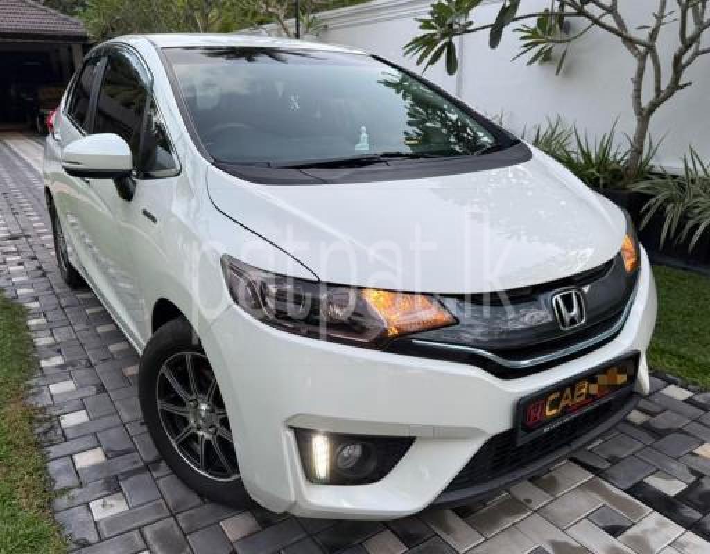 Honda FIT S HYBRID 2014 - Used Car sale in Sri Lanka - patpat.lk