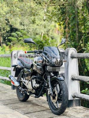 Bajaj Pulsar 2015