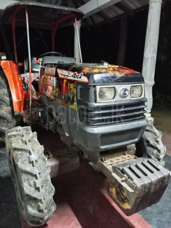 Kubota Tractor 2015 -  ඉඩම් sale in Sri Lanka - patpat.lk