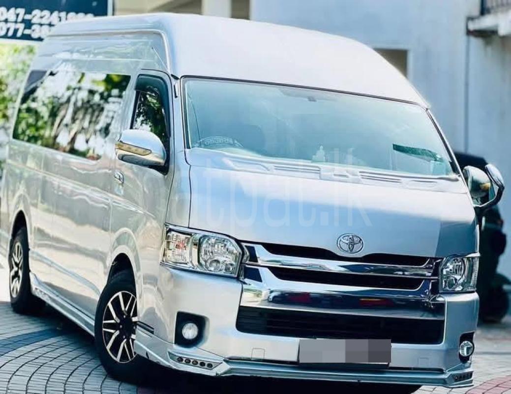 Toyota Hiace 2015 -  වෑන් රථය sale in Sri Lanka - patpat.lk