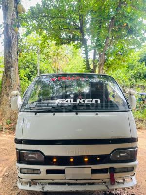 Isuzu Fargo 1990 - Used Van sale in Sri Lanka - patpat.lk