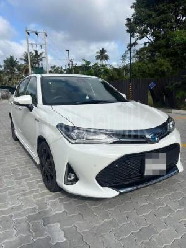 Toyota Axio 2018 -  கார் sale in Sri Lanka - patpat.lk