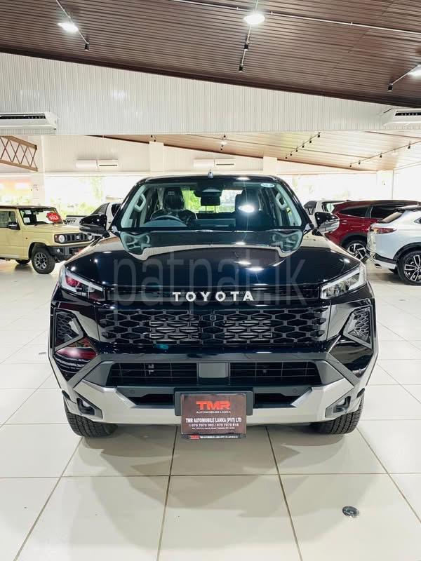 Toyota Hilux Travo Overland Plus 2026 - சான்றளிக்கப்பட்டது SUV sale in Sri Lanka - patpat.lk