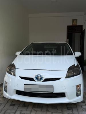 Toyota Prius 2018 - பயன்படுத்தப்பட்டது கார் sale in Sri Lanka - patpat.lk