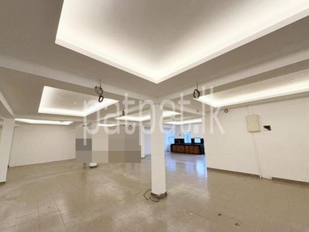 Building for Rent in Slave Island (Colombo 02)