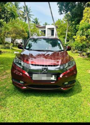 Honda Vezel 2015 - பயன்படுத்தப்பட்டது SUV sale in Sri Lanka - patpat.lk